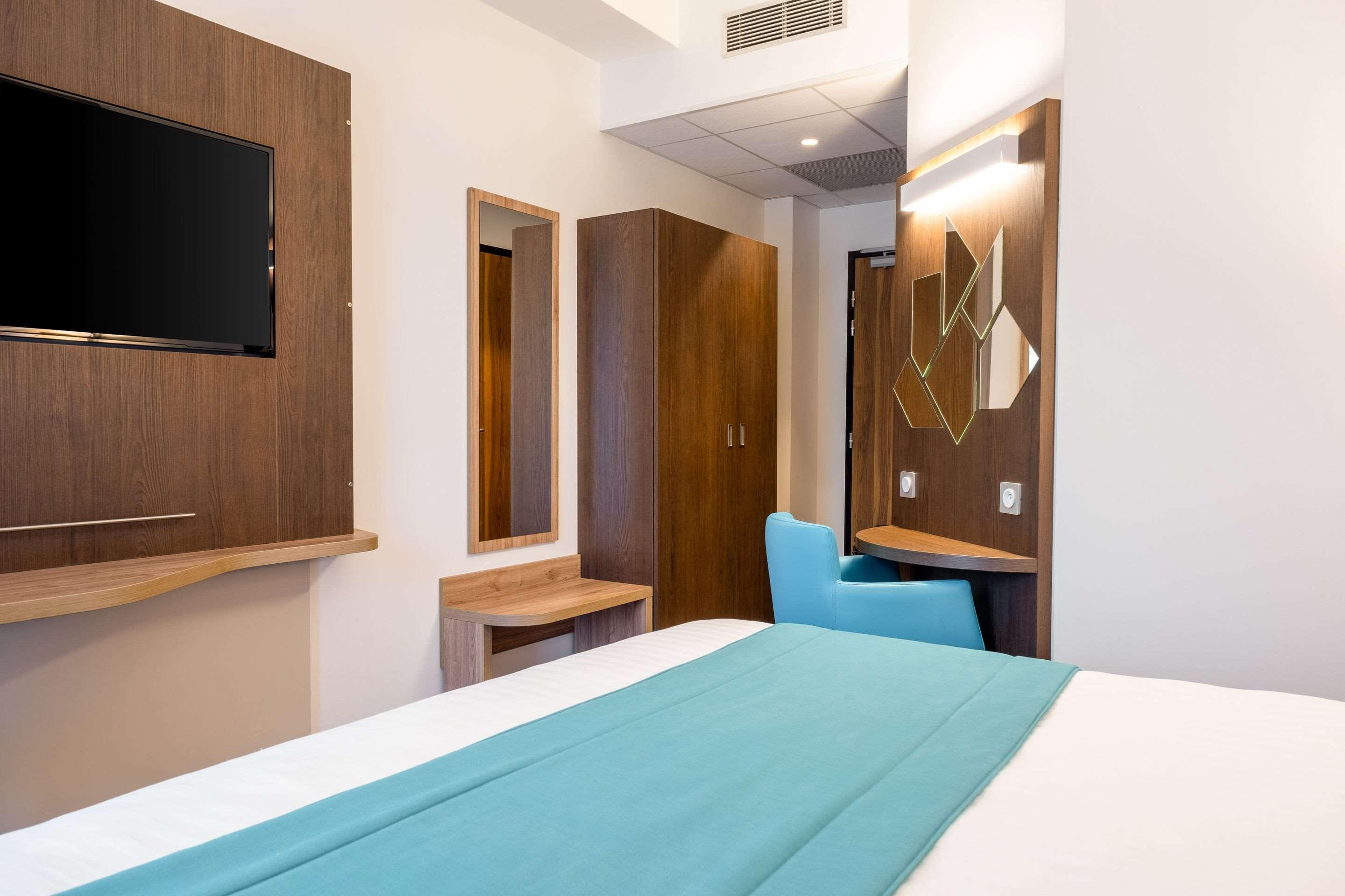 Brit Hotel Privilege 퓌작 외부 사진