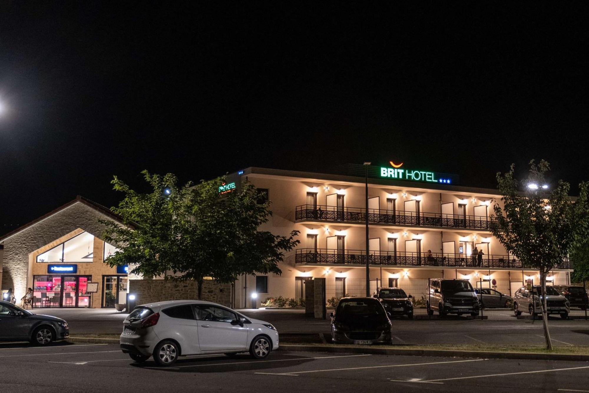 Brit Hotel Privilege 퓌작 외부 사진